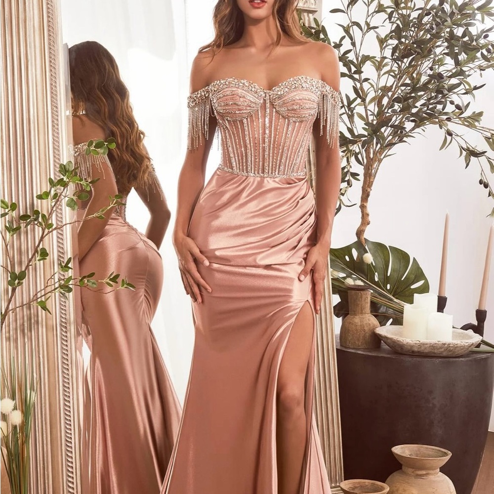 Elegant Off-Shoulder Evening Gown